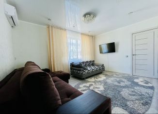 Сдам в аренду 1-комнатную квартиру, 30 м2, Республика Башкортостан, улица Луначарского, 11