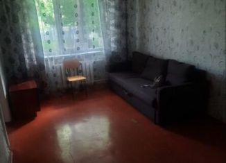 Сдам в аренду трехкомнатную квартиру, 52.2 м2, Тихорецк, Октябрьская улица, 108А