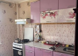 Продаю 2-комнатную квартиру, 49.9 м2, Магнитогорск, Советская улица, 182