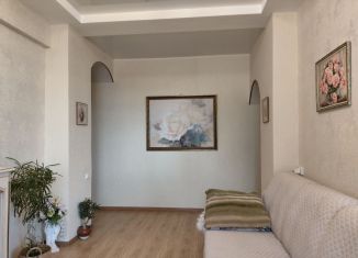 Продается 3-ком. квартира, 76.7 м2, Нижний Тагил, улица Октябрьской Революции, 15