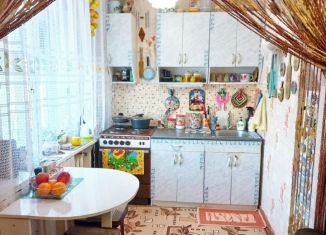 Продается 3-комнатная квартира, 62.3 м2, поселок городского типа Воргашор, улица Катаева, 20