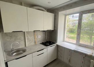 Продам трехкомнатную квартиру, 51.2 м2, Йошкар-Ола, улица Прохорова, 24, 9-й микрорайон