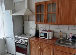 Сдача в аренду 1-комнатной квартиры, 32.6 м2, Татарстан, Школьный бульвар, 1