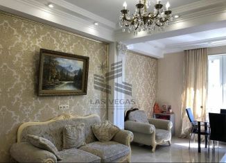 Сдается в аренду 2-ком. квартира, 56 м2, Сочи, улица Цюрупы, 4Б, микрорайон Новый Сочи