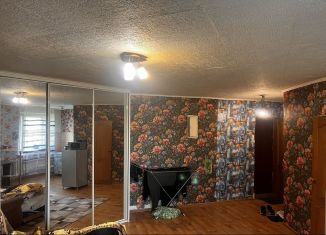 Продам 1-ком. квартиру, 32 м2, Северск, Северная улица, 2