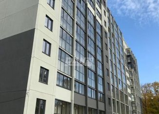 Продается 1-комнатная квартира, 51.9 м2, Челябинск, улица Блюхера, 97, Советский район