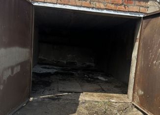 Продаю гараж, 30 м2, Астрахань