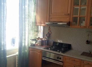 Продаю 1-ком. квартиру, 44 м2, Москва, Октябрьская улица, 18, Октябрьская улица