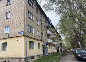 Продается 2-ком. квартира, 40 м2, Чебаркуль, улица Каширина, 25