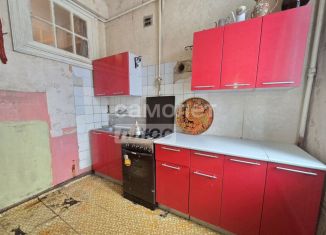 Продаю 2-ком. квартиру, 46.3 м2, Дзержинск, проспект Ленина, 69
