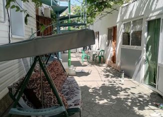 Сдам в аренду дом, 150 м2, село Витязево, улица Лермонтова, 22