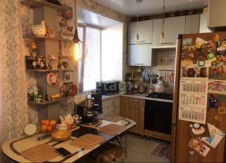 Продам 3-ком. квартиру, 50.3 м2, Архангельская область, Советская улица, 8