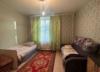 Продам 3-комнатную квартиру, 64.3 м2, Челябинск, Челябинская улица, 9