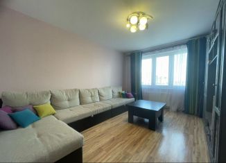 Продам 3-ком. квартиру, 81 м2, Краснодар, Дубравная улица, 17, микрорайон Молодёжный