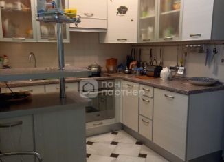 Продаю 1-комнатную квартиру, 43.4 м2, Санкт-Петербург, Фермское шоссе, 32, метро Пионерская
