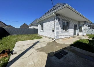 Продаю коттедж, 110 м2, Краснодарский край, улица имени В.А. Власова, 18