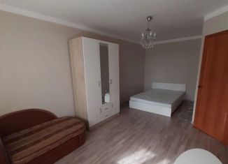 Сдаю в аренду 1-комнатную квартиру, 37 м2, Йошкар-Ола, улица Баумана, 1, 6-й микрорайон