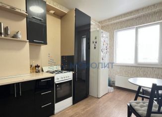 Продается 1-комнатная квартира, 32.4 м2, Кстово, улица Сутырина, 18