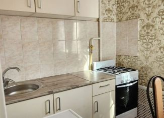 Сдам в аренду трехкомнатную квартиру, 58 м2, Москва, Ташкентская улица, 25к1, ЮВАО
