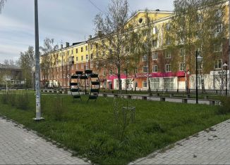 Продам 3-комнатную квартиру, 88.6 м2, Ревда, улица Максима Горького, 19