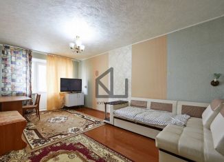 Продается 2-ком. квартира, 46.7 м2, Челябинск, Саянская улица, 26А, Металлургический район