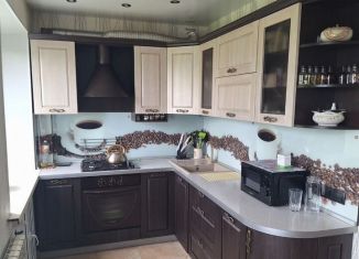 Продам 3-ком. квартиру, 60.3 м2, Арзамас, Советская улица, 72