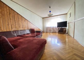 Продам 3-ком. квартиру, 65.5 м2, Краснодар, улица Думенко, 10, Западный округ