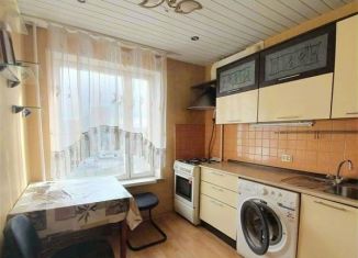 Сдается однокомнатная квартира, 40 м2, Москва, Михневская улица, 15, метро Царицыно