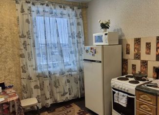 Однокомнатная квартира в аренду, 32.9 м2, Мурманск, улица Свердлова, 82