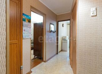 Продам трехкомнатную квартиру, 59.2 м2, Тюмень, Центральный округ, улица Фурманова, 4