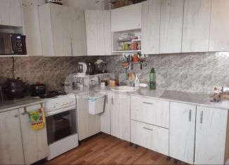 Продаю 1-ком. квартиру, 37 м2, Геленджик, улица Маршала Жукова, 1к3