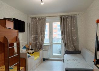 Продаю 1-ком. квартиру, 32.5 м2, Тобольск, микрорайон Центральный, 22