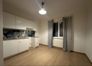 Сдается 3-комнатная квартира, 80 м2, Санкт-Петербург, Комендантский проспект, 67, Приморский район