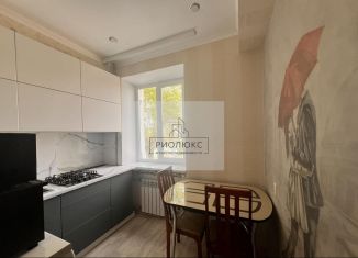 Продам 1-комнатную квартиру, 39 м2, Магнитогорск, улица Белинского, 63