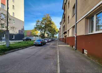 Продается 3-комнатная квартира, 58.3 м2, Калининград, Ольштынская улица, 58