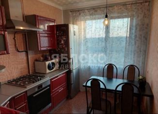 Продаю 2-ком. квартиру, 51 м2, Березники, Набережная улица, 25