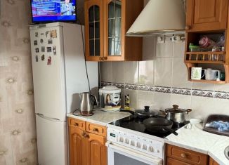 Продается 2-ком. квартира, 50.8 м2, Глазов, улица Карла Маркса, 7/1