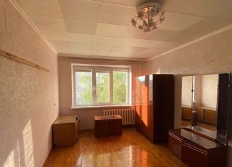 Продается 1-ком. квартира, 33 м2, Майкоп, Шоссейная улица, 12