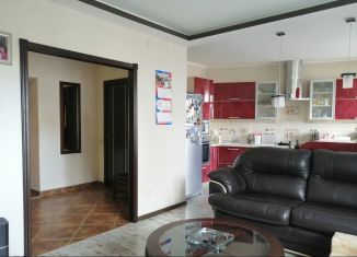 Продается трехкомнатная квартира, 94.2 м2, Коми, проспект Ленина, 79