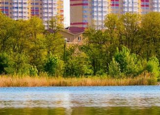 Продам 3-ком. квартиру, 82.5 м2, Ростов-на-Дону, ЖК Платовский, улица Теряева