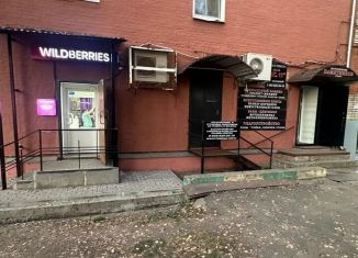 Продажа торговой площади, 52.5 м2, Тула, улица Марата, 168