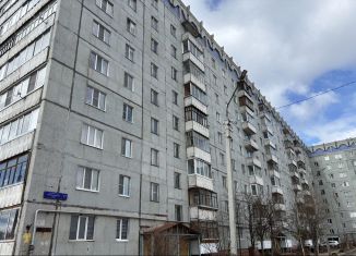 Продается двухкомнатная квартира, 51 м2, Сыктывкар, Магистральная улица, 17