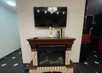 Сдам в аренду 1-ком. квартиру, 36 м2, Казань, улица Олега Кошевого, 16