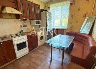 Продается 1-комнатная квартира, 33.3 м2, Ишимбай, улица Чкалова, 30