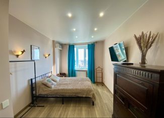 Сдам в аренду 1-комнатную квартиру, 35 м2, Ивановская область, улица Карла Маркса, 8