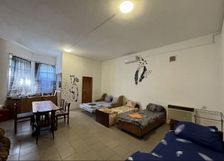 Сдается в аренду дом, 55 м2, Джанкой, улица Дзержинского, 32