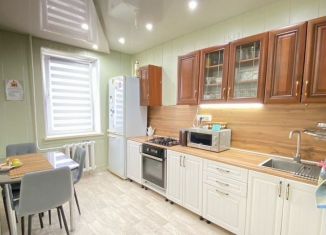 Продается трехкомнатная квартира, 67 м2, Ишимбай, бульвар Заки Валиди, 3А