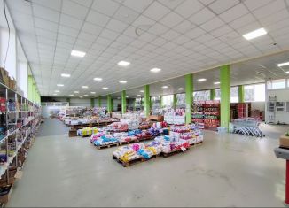 Торговая площадь на продажу, 700 м2, Прохладный, Первомайская улица, 135