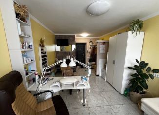 Продаю квартиру студию, 19 м2, Тольятти, улица Победы, 39