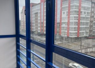 Продается квартира студия, 41.1 м2, Абакан, улица Генерала Тихонова, 14